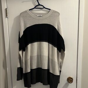 Elegant Striped Crew Neck Sweater